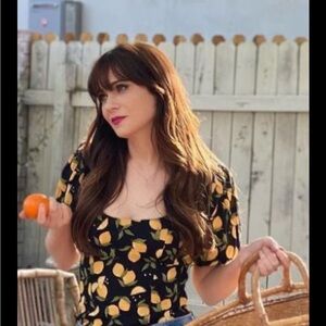Lemon Puff Sleeve crop top- Cave